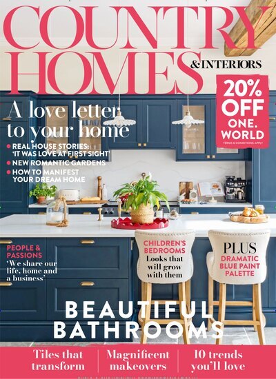 Titelbild der Ausgabe 2/2025 von Country Homes & Interiors. Diese Zeitschrift und viele weitere Gartenzeitschriften und Wohnzeitschriften als Abo oder epaper bei United Kiosk online kaufen.