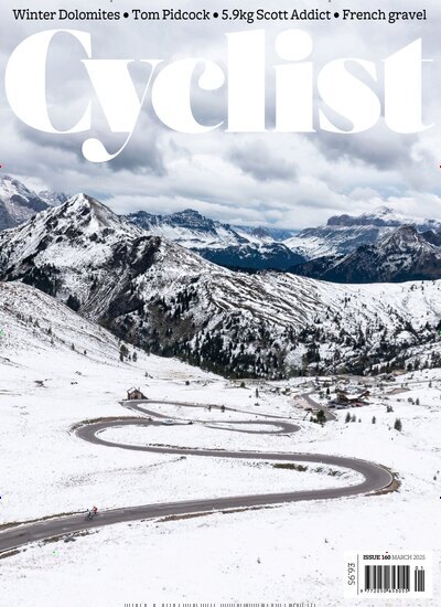 Titelbild der Ausgabe 1/2025 von Cyclist. Diese Zeitschrift und viele weitere Sportmagazine als Abo oder epaper bei United Kiosk online kaufen.