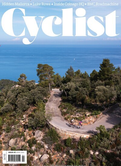 Titelbild der Ausgabe 4/2025 von Cyclist. Diese Zeitschrift und viele weitere Sportmagazine als Abo oder epaper bei United Kiosk online kaufen.