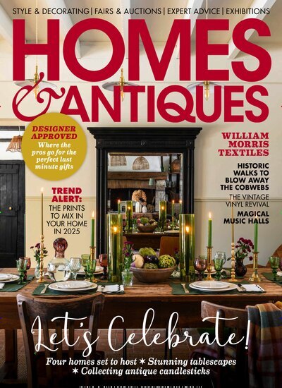 Titelbild der Ausgabe 1/2025 von Homes & Antiques. Diese Zeitschrift und viele weitere Gartenzeitschriften und Wohnzeitschriften als Abo oder epaper bei United Kiosk online kaufen.