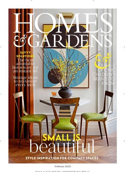 Titelbild der Ausgabe 2/2025 von Homes & Gardens UK. Diese Zeitschrift und viele weitere Gartenzeitschriften und Wohnzeitschriften als Abo oder epaper bei United Kiosk online kaufen.