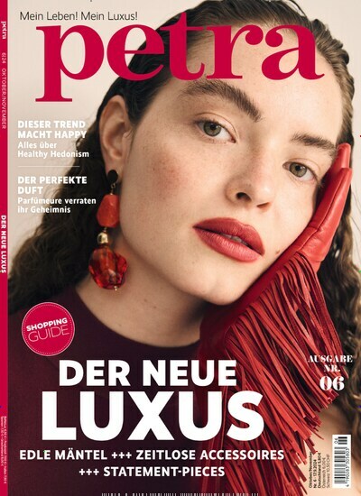 Titelbild der Ausgabe 6/2024 von petra. Diese Zeitschrift und viele weitere Frauenzeitschriften als Abo oder epaper bei United Kiosk online kaufen.