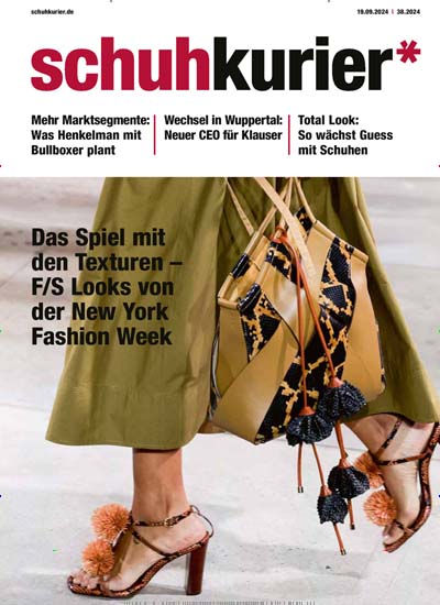 Titelbild der Ausgabe 38/2024 von schuhkurier. Diese Zeitschrift und viele weitere Gastronomiezeitschriften, Fashionmagazine, Beautymagazine als Abo oder epaper bei United Kiosk online kaufen.