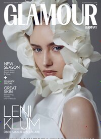 Titelbild der Ausgabe 1/2025 von Glamour. Diese Zeitschrift und viele weitere Frauenzeitschriften als Abo oder epaper bei United Kiosk online kaufen.