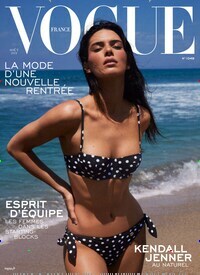 Titelbild der Ausgabe 7/2024 von Vogue Frankreich. Diese Zeitschrift und viele weitere Modemagazine und DIY-Magazine als Abo oder epaper bei United Kiosk online kaufen.